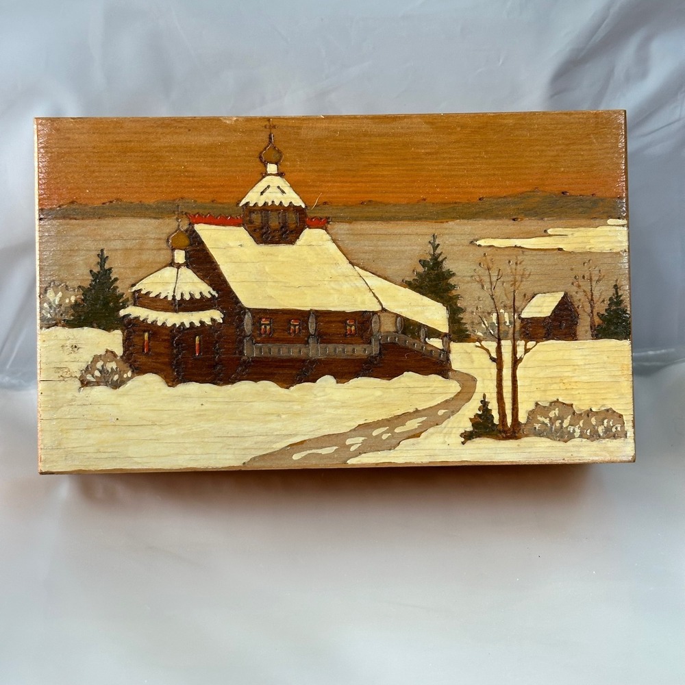 Vintage Russian Trinket Box Unisex OS Brown Marquetry Winter Scene Excellent